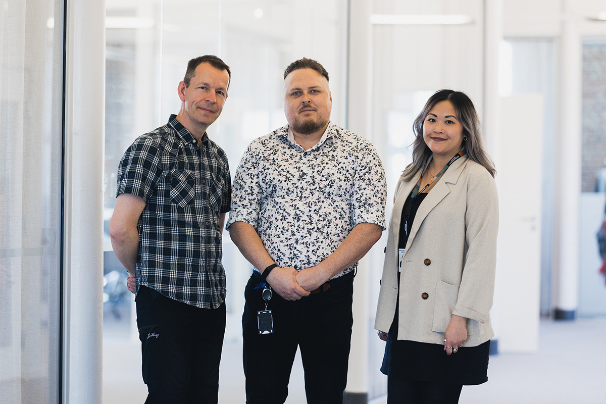 Three employees in Micropower's office in Gothenburg